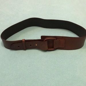 Brown leather fashion belt